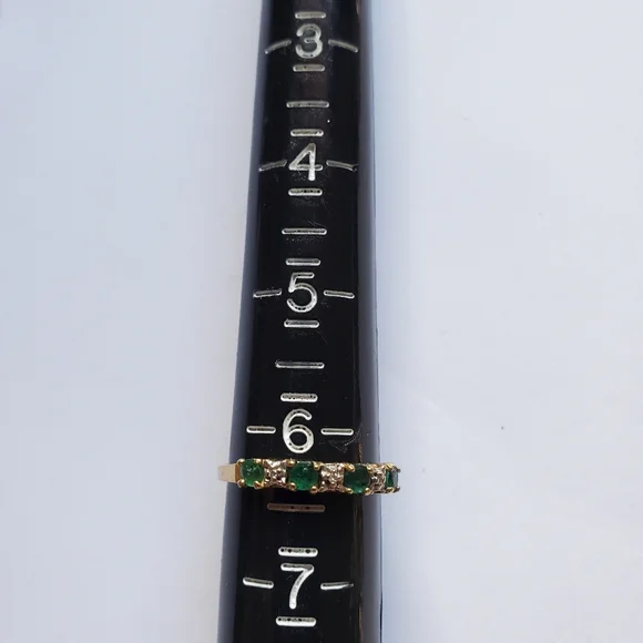 10k Natural Emerald And Diamond Wedding Band Ring 3mm Wide Size 6.25 - Picture 2 of 2